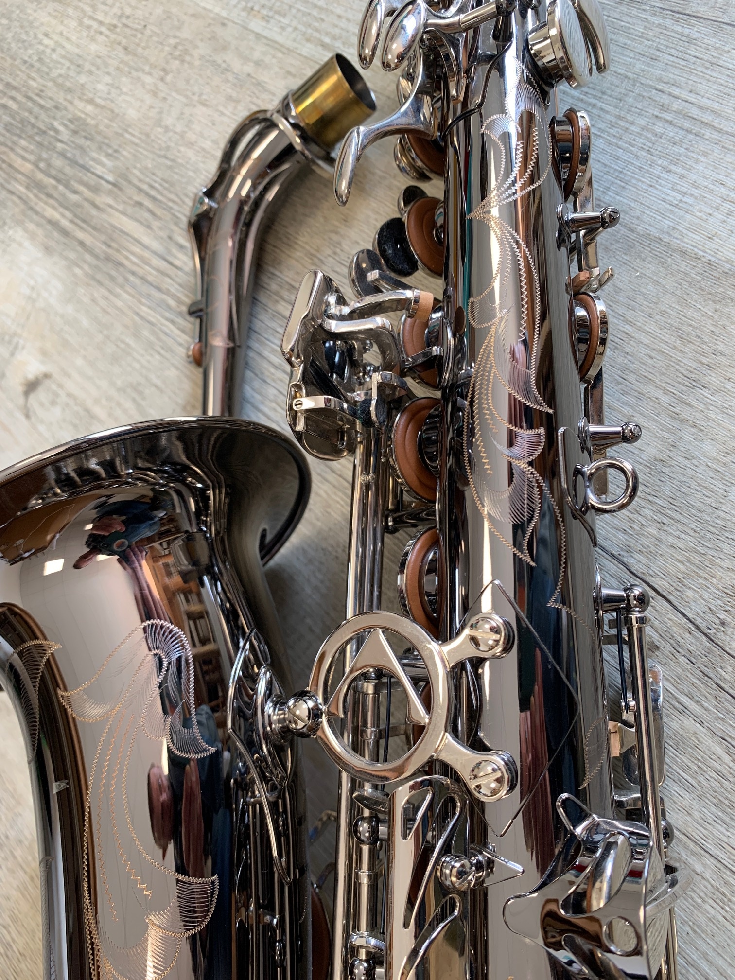 Saxophone Alto Antigua noir gravé antigua noir 2500 5