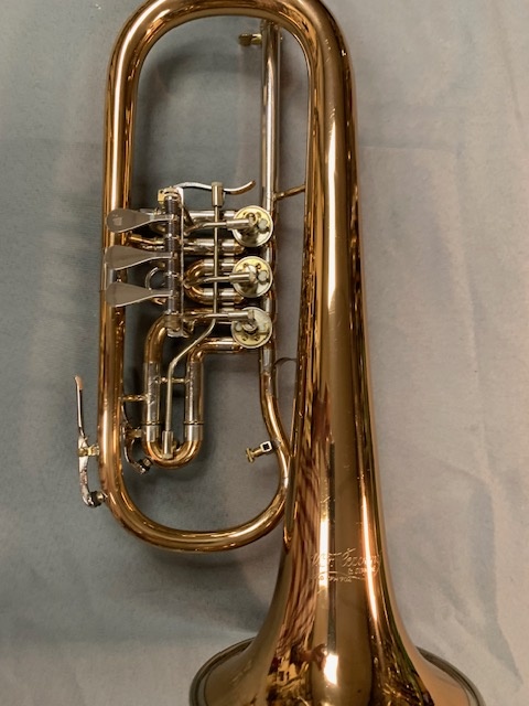 Bugle a palette Ceverny bugle ceverny 2