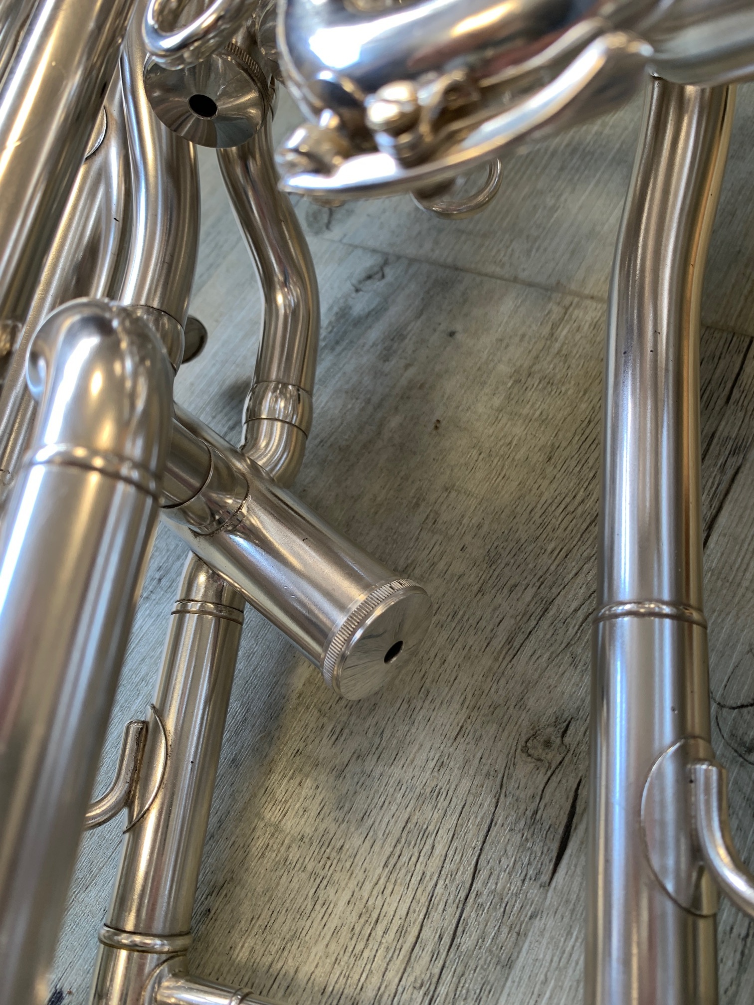 Euphonium Sib Besson 3+1 compensé eupnonium_compense_boosey_and__hawkes_besson_45