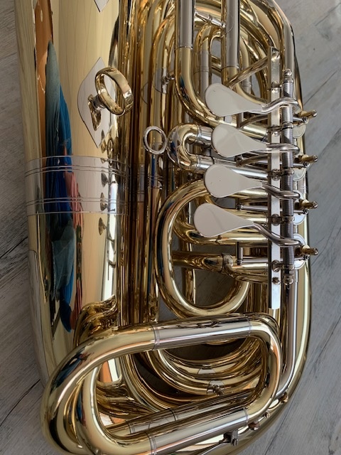 Tuba Miraphone en sib miraphone 84 6