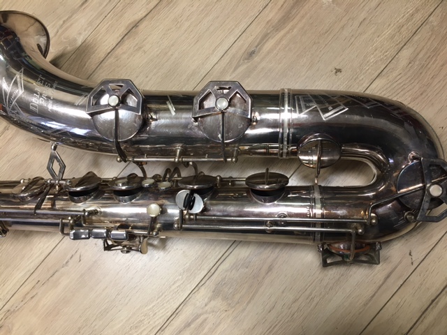 Saxophone Baryton Dolnet Mib saxophone baryton dolnet sib argent 1