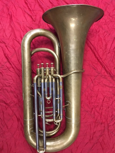 tuba contrebasse yamaha 4 pistons 1
