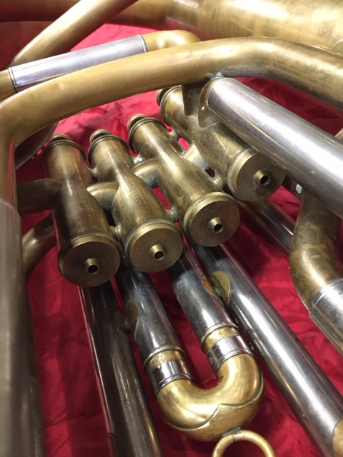 Tuba Sib Yamaha YBB-321 tuba contrebasse yamaha 4 pistons 5