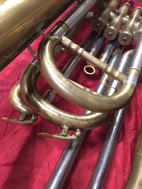 Tuba Sib Yamaha YBB-321 tuba contrebasse yamaha 4 pistons 6